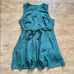 ModCloth Dress Size 3X Green Sleeveless Linen-Blend Tie-Waist Pockets